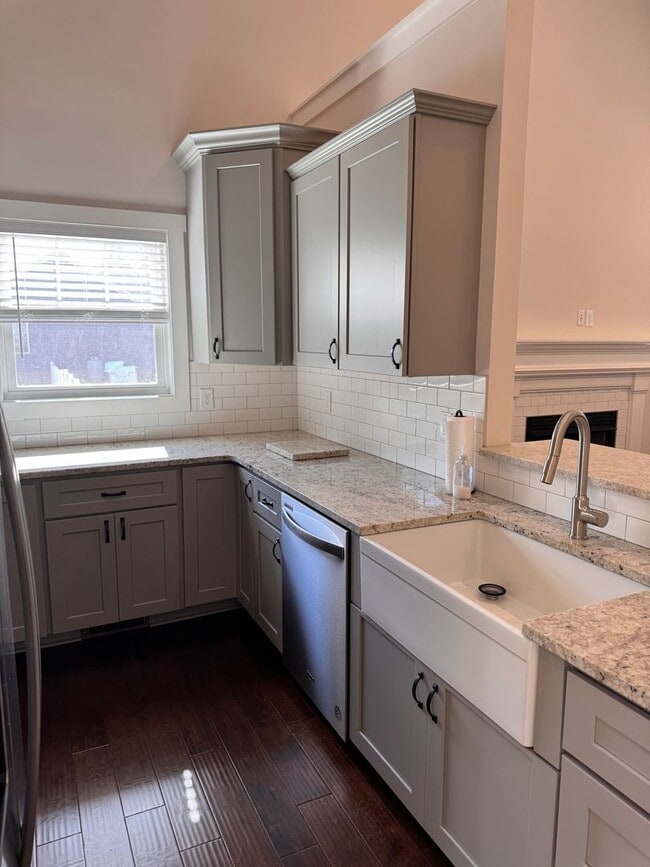 Building Photo - 3 Bedroom || 2 Bathroom Home in Forest