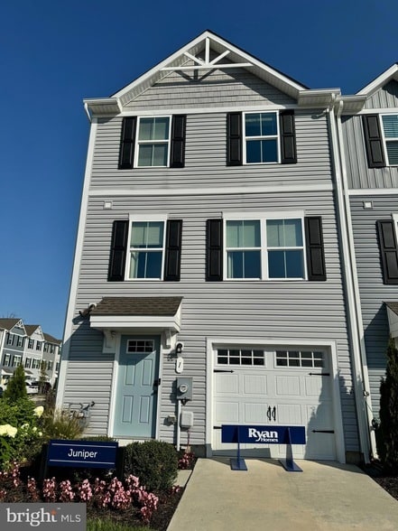 Building Photo - 1 L Wendowski St