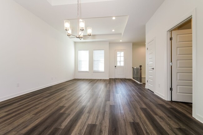 Building Photo - 16173 Fontana St