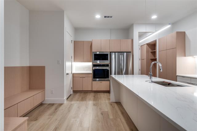 Building Photo - 4515 Afton St