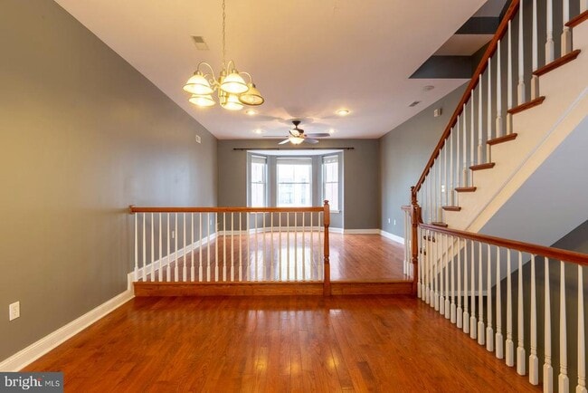 Building Photo - 1017 Dorrance St