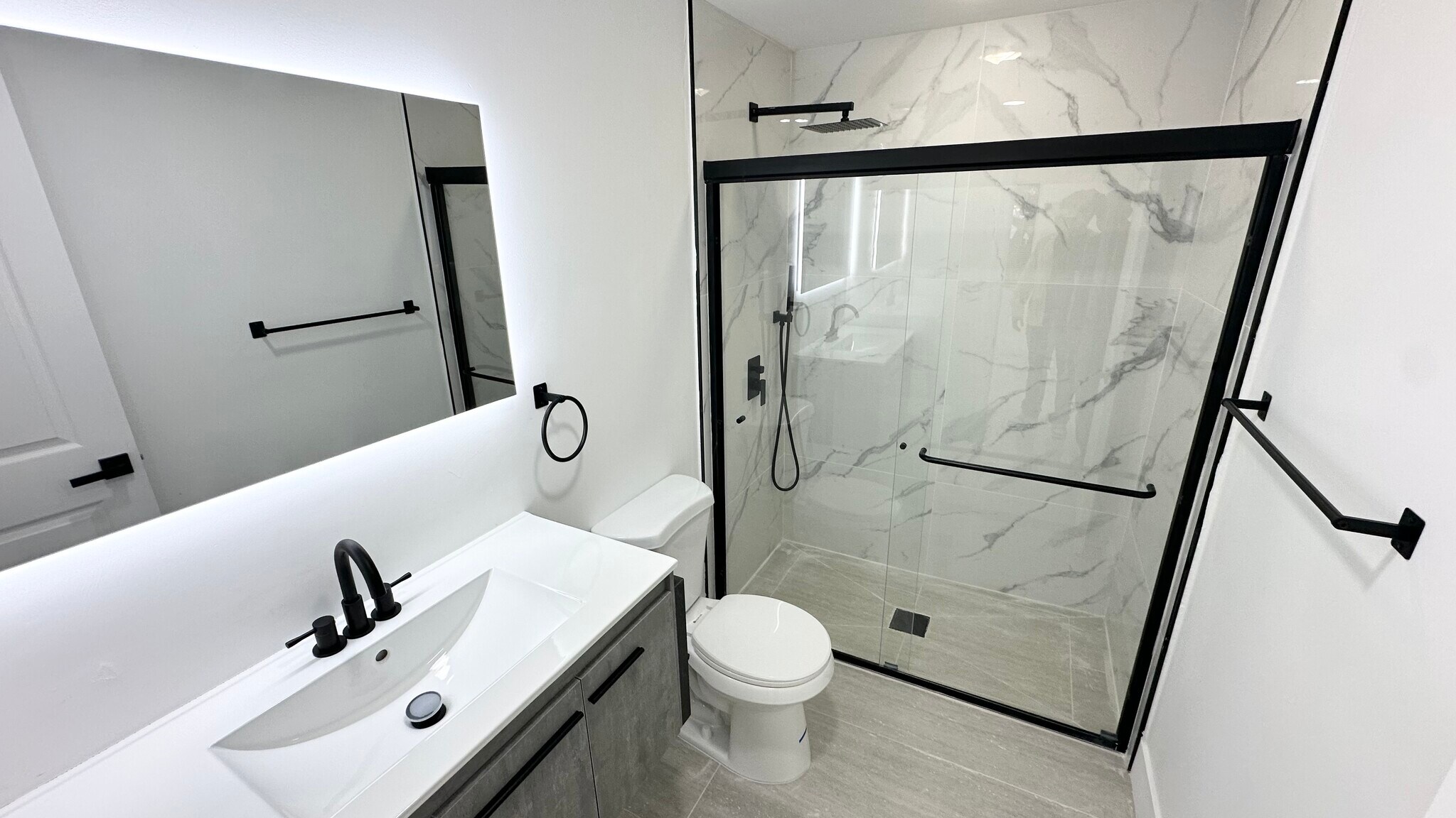 Building Photo - 1304 NW 43rd St