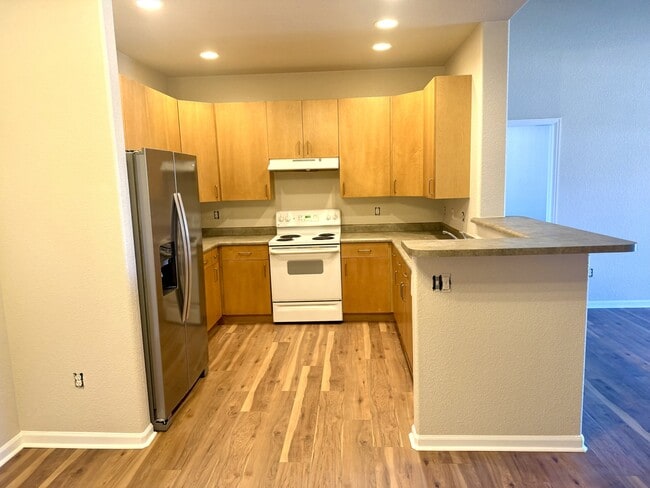 Building Photo - 9538 W San Juan Cir