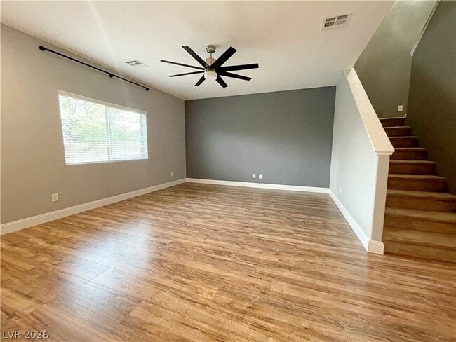 Building Photo - 2825 Woodland Park Ave