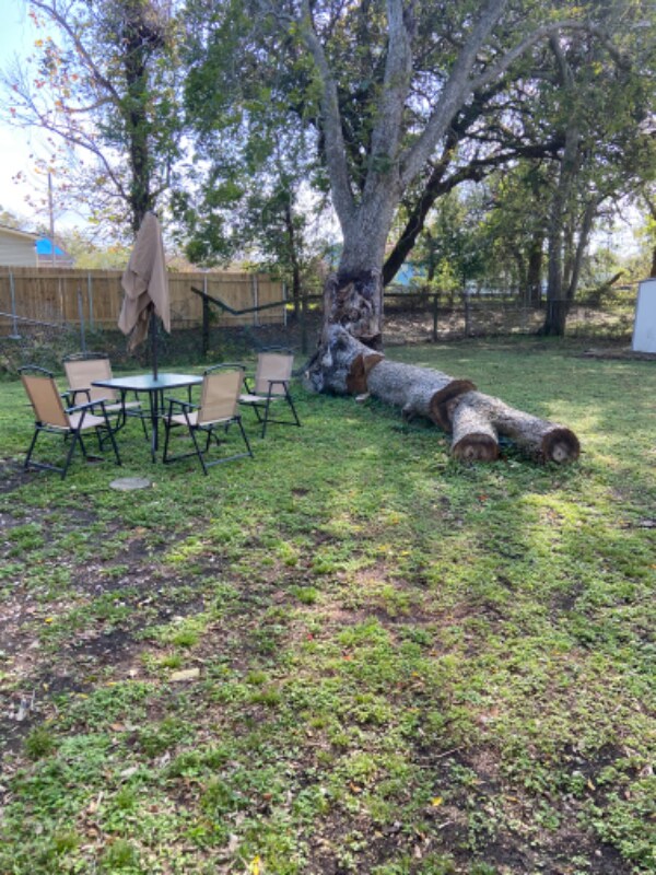 Building Photo - 7108 Selma St