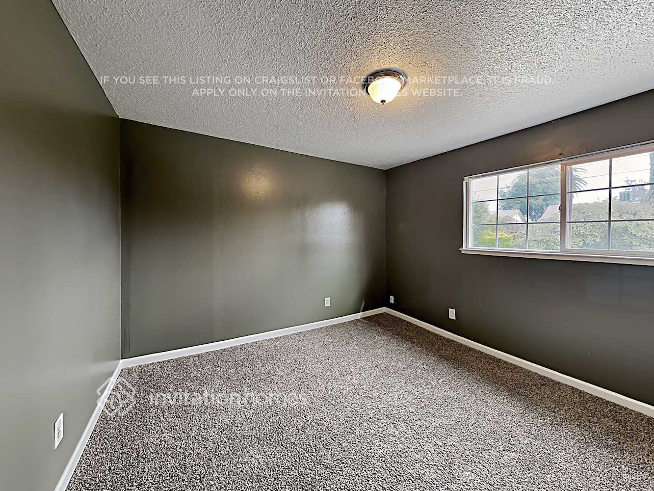 Building Photo - 9920 Nebula Way