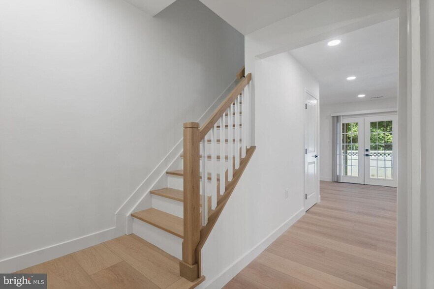 Building Photo - 19001 Grotto Ln