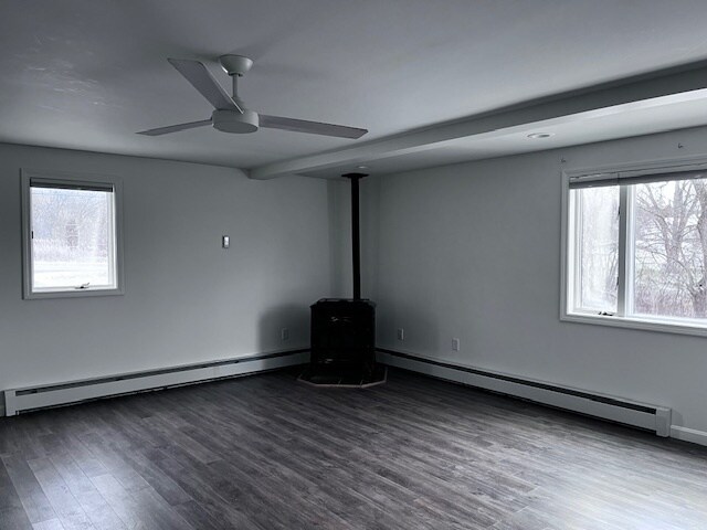 Building Photo - 172 S Maple St