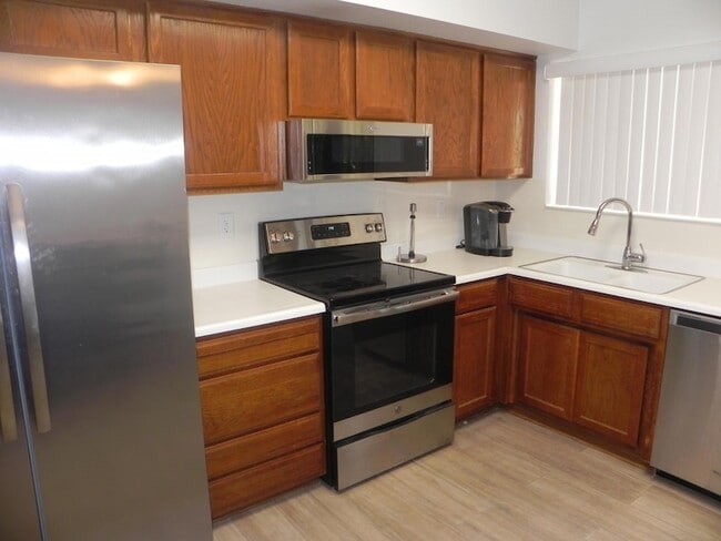 Building Photo - 19911 N 146th Way