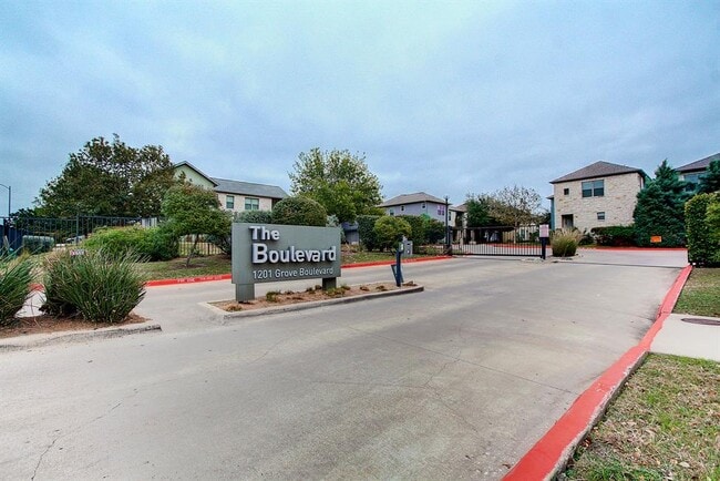 Building Photo - 1201 Grove Blvd