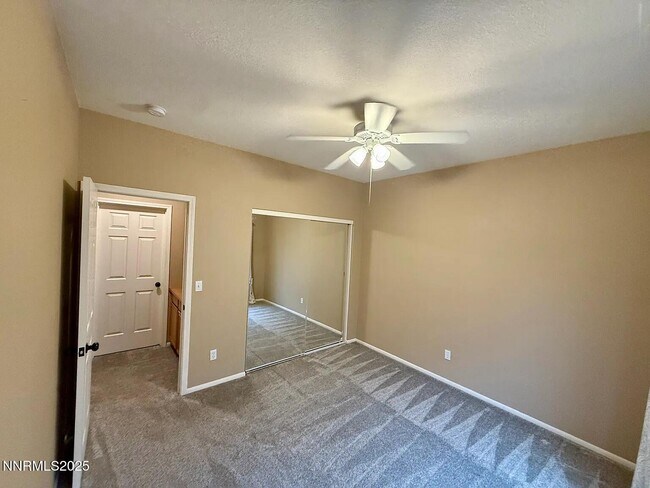 Building Photo - 965 Dolce Dr
