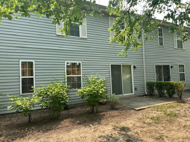 Building Photo - 1127 Orleans Dr