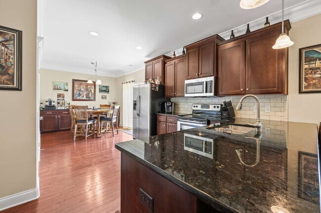 Building Photo - Spacious 5-Bedroom Home for Rent in Rincon!