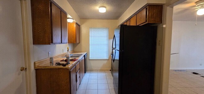 Building Photo - 308 Tammy Lynn Dr