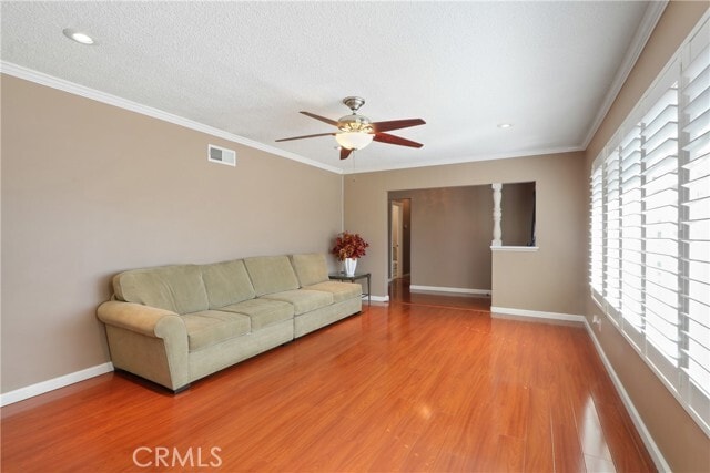 Building Photo - 653 S Evanwood Ave