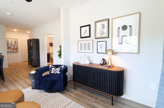 Building Photo - 300 Hwy 81