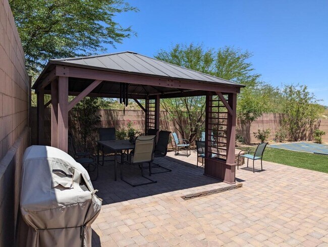 Building Photo - 10242 S Pantano Knolls Dr