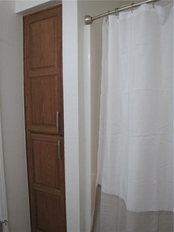 Building Photo - 70 Merritt Dr