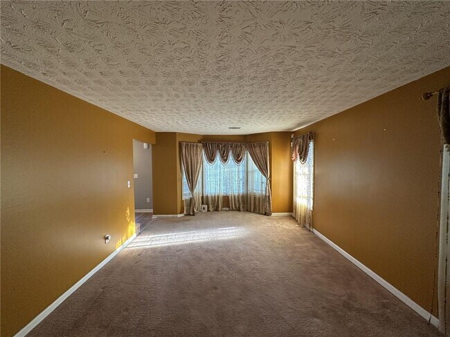 Building Photo - 1847 Harmony Trce