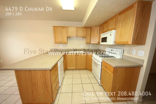 Building Photo - 4479 Chukar Dr