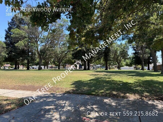 Building Photo - 2370 Robinwood Ave