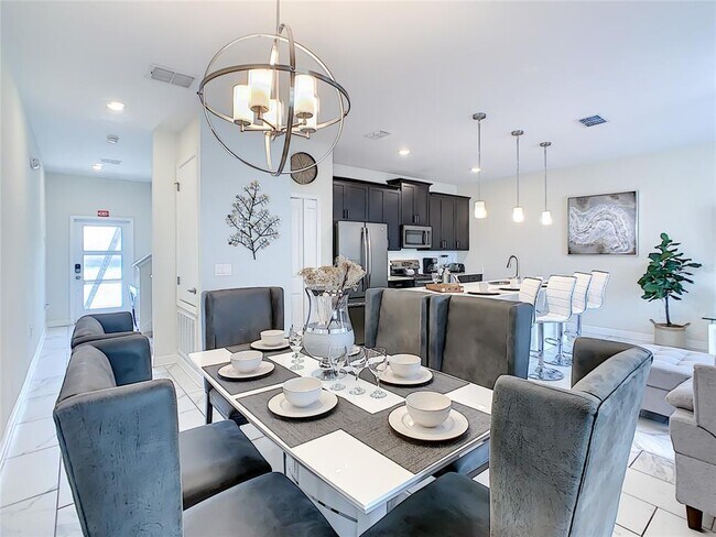 Building Photo - 580 Pebble Beach Dr