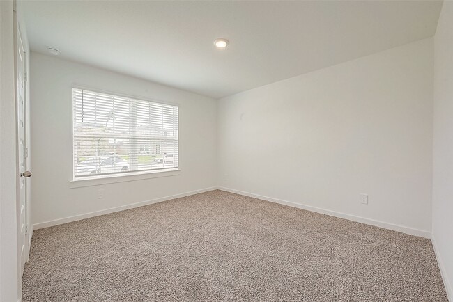 Building Photo - 4210 Harvest Creek Cr