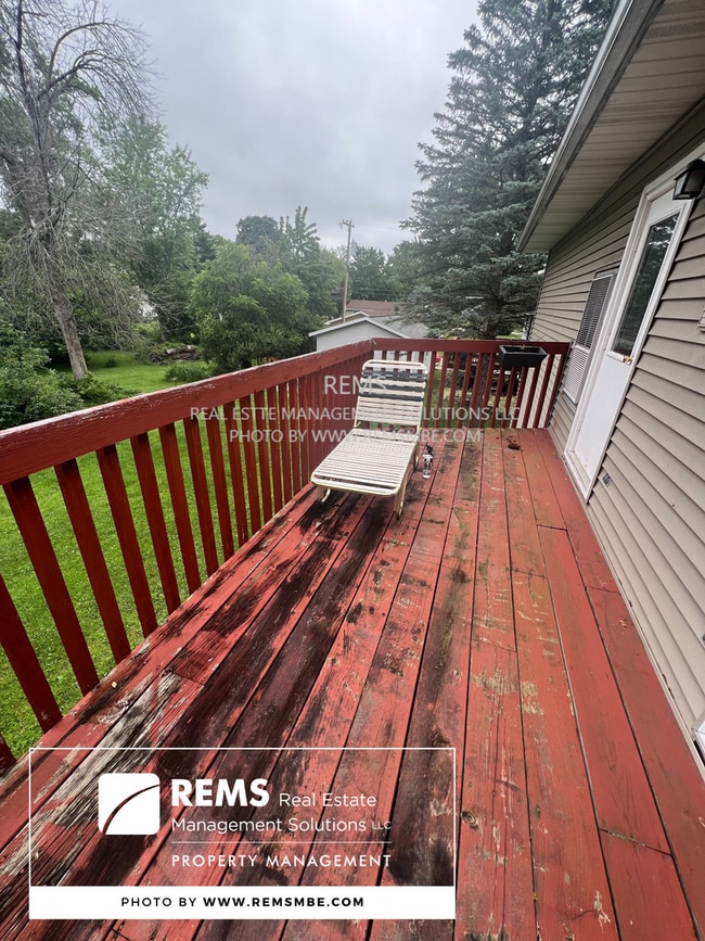 Building Photo - 707 Minnesota Ave