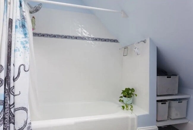 Building Photo - 3 Hagar St