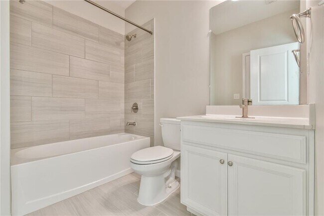 Building Photo - 354 Provenance Dr