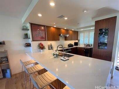 Building Photo - 500 Lunalilo Home Rd