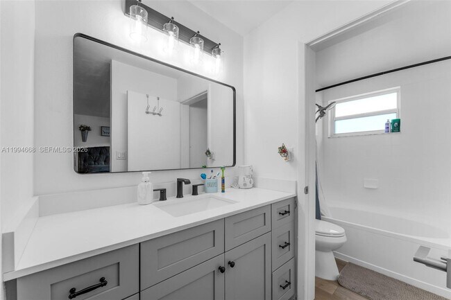 Building Photo - 11876 SW 98th Terrace