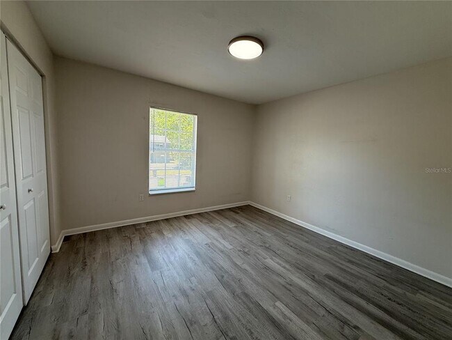 Building Photo - 6104 SW 12 Pl