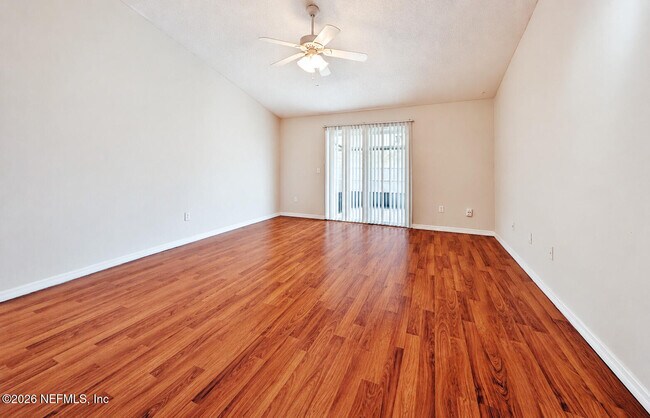 Building Photo - 10850 Wahine Dr N