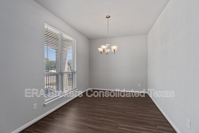 Building Photo - 17300 Antioch Ave
