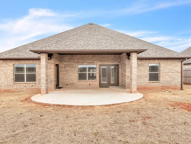 Building Photo - 1027 Kimberlin Ln