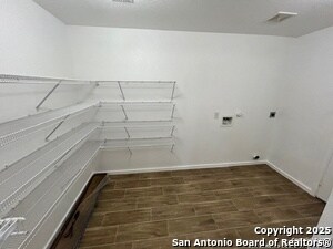 Building Photo - 210 Butternut Blvd