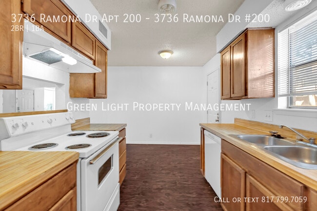 Building Photo - 3736 Ramona Dr