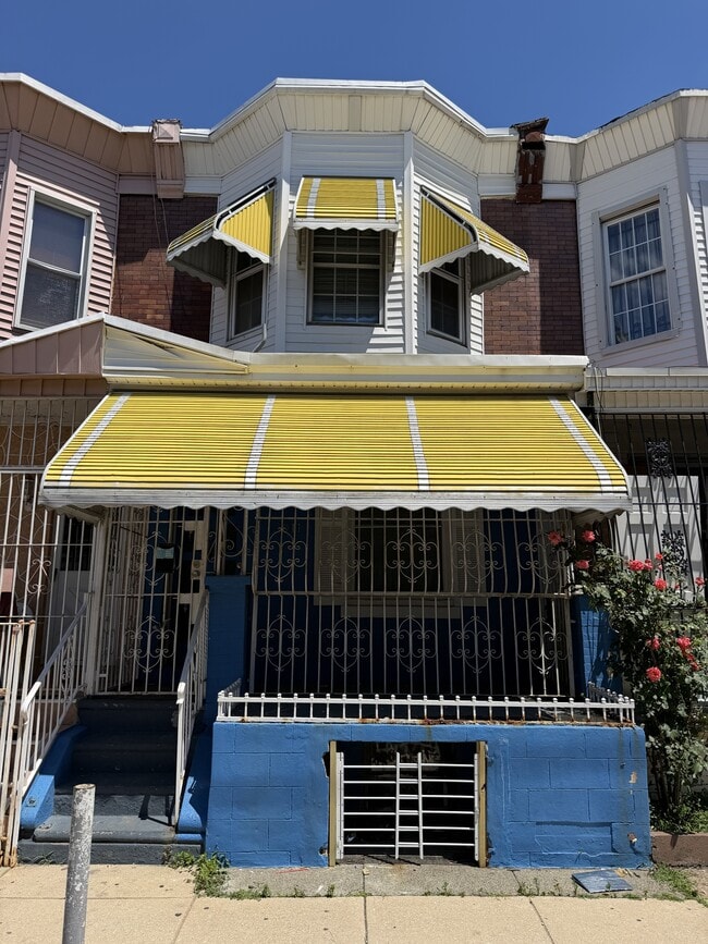 Building Photo - 3011 N Swanson St
