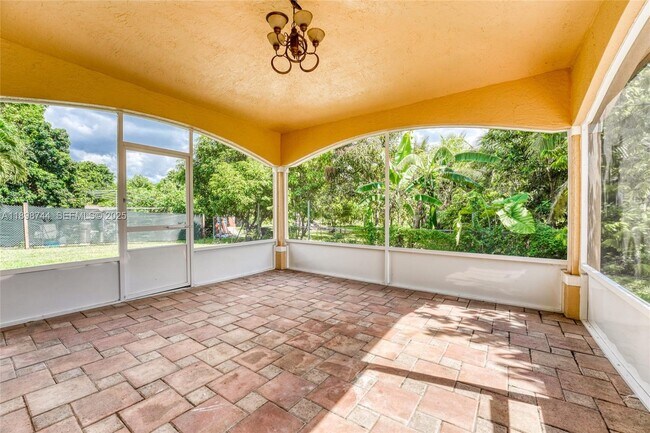 Building Photo - 5130 SW 208th Ln