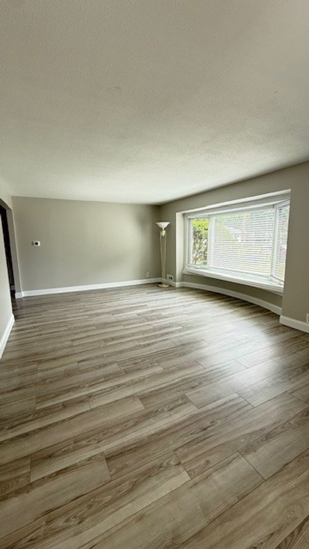 Building Photo - Available Now | 4BR Home on Upper Penn Lake | $2,795/mo