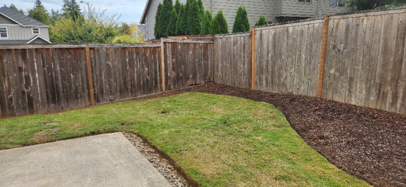 Building Photo - 13460 SE Highpointe St