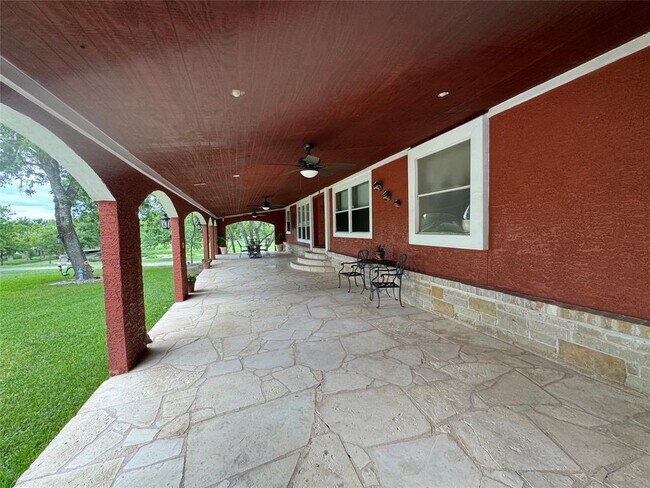 Building Photo - 13623 Avis Rd