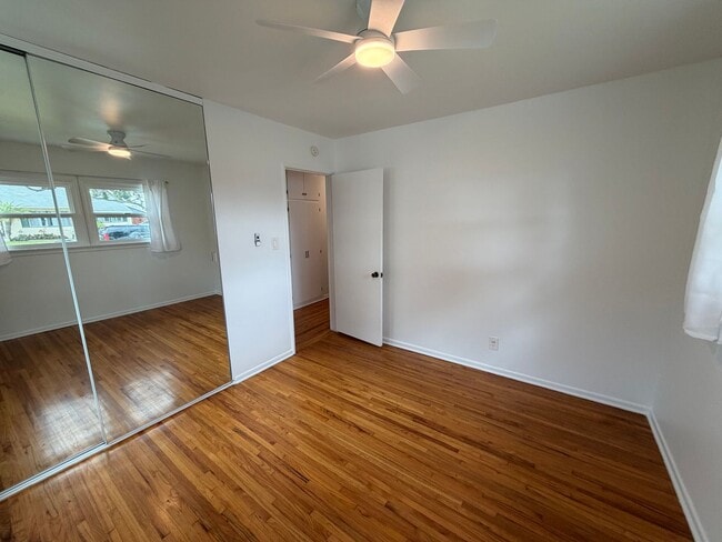 Building Photo - 3-Bedroom Home for Rent in El Camino Village | 2-Car Garage & Private Backyard