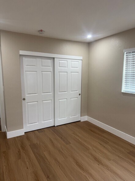 Building Photo - 2267 NW 52nd Ct