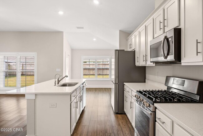 Building Photo - 227 Morning Crk Wy