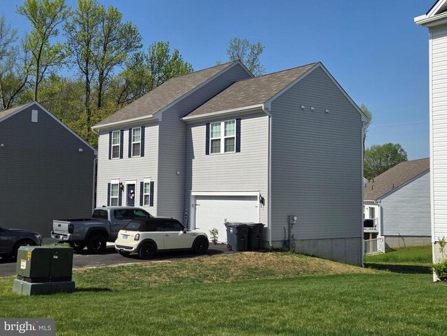 Building Photo - 57 Madison Paige Dr