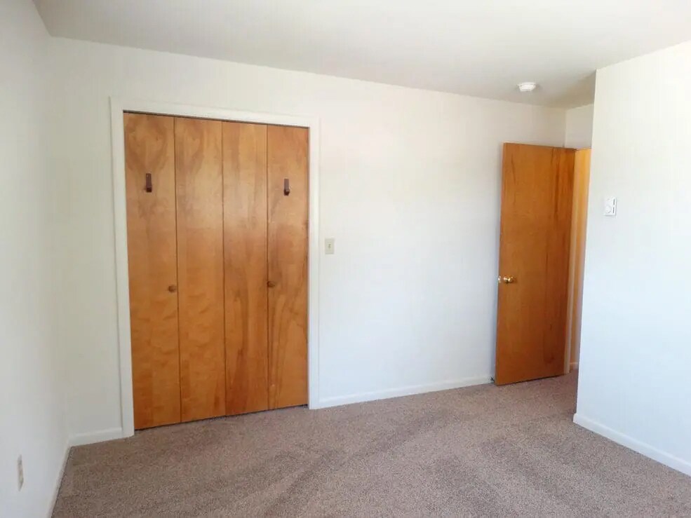 Building Photo - 313 Fulton St