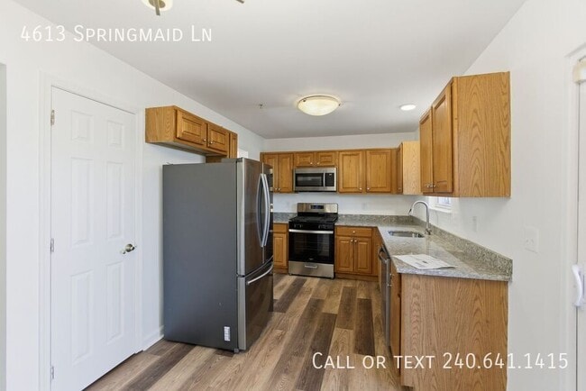 Building Photo - 4613 Springmaid Ln