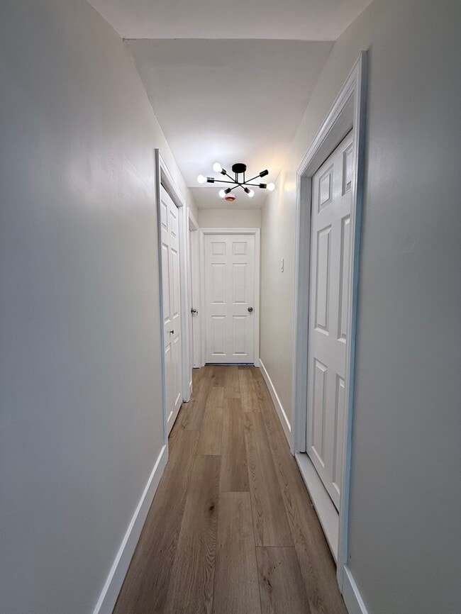 Building Photo - 315 Park Ave